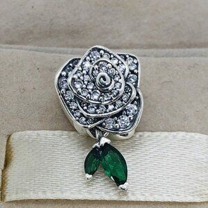 🔥🔥Pandora Sparkling Rose in Bloom Charm